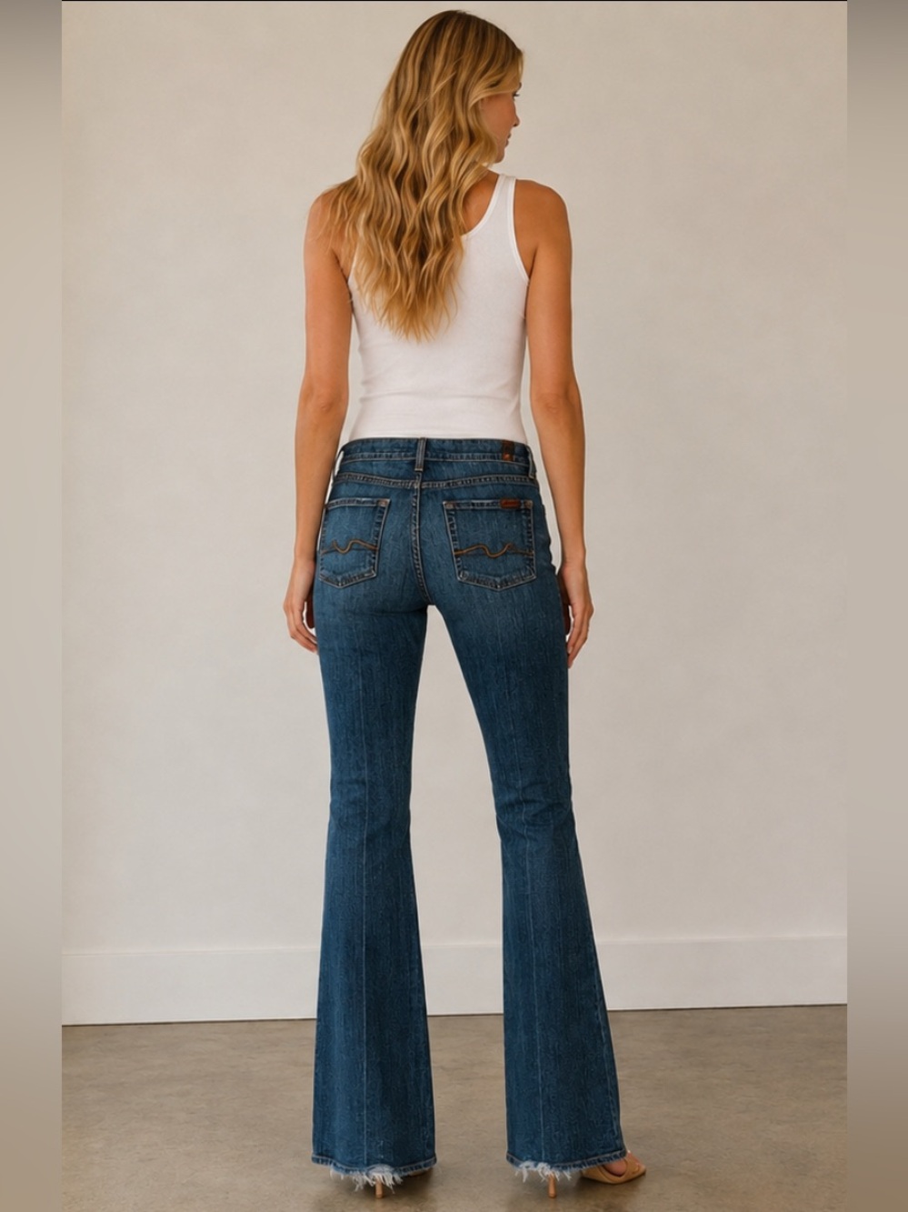 7 For All Mankind Bootcut Jeans in Size 28 | Medium Wash-Low-Rise Stretch Denim - Picture 2 of 16